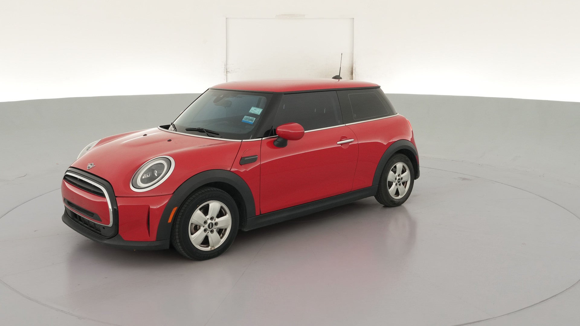 2024 MINI Hardtop 2 Door vehicle photo