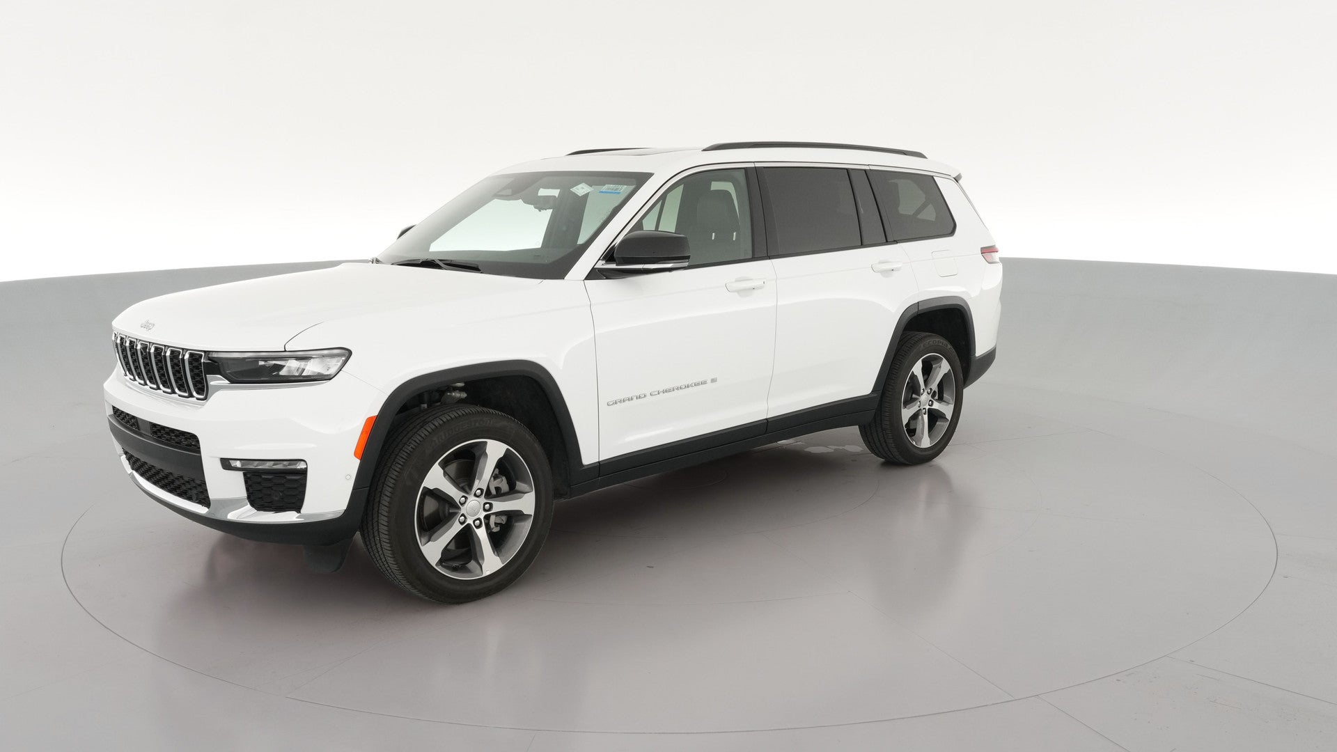 2025 Jeep Grand Cherokee L vehicle photo