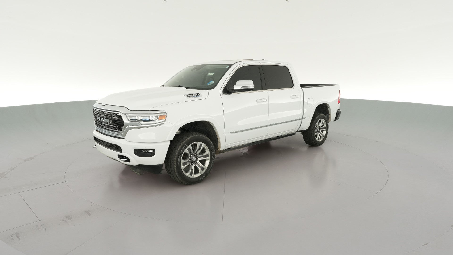 2023 Ram 1500 Crew Cab vehicle photo