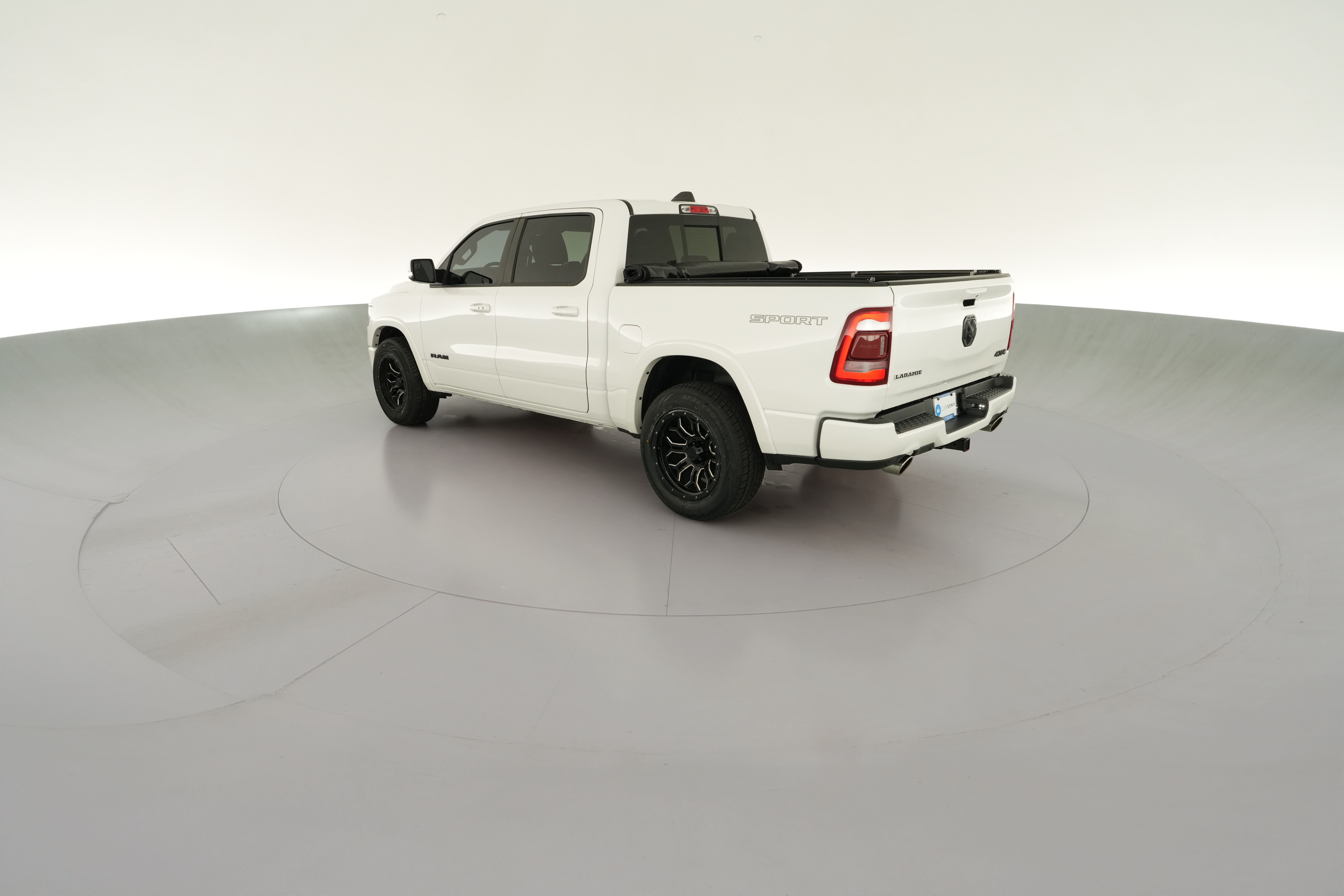 2020 RAM Ram 1500 Pickup Laramie - Photo 31