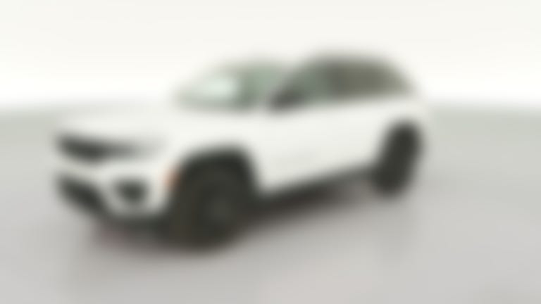 2025 Jeep Grand Cherokee vehicle photo