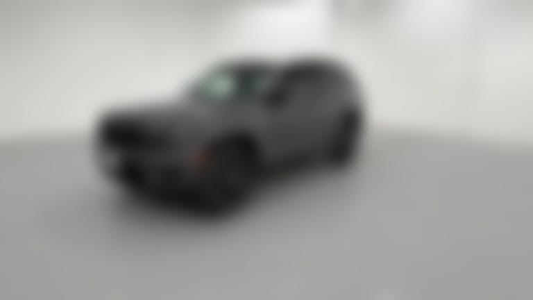 2025 Jeep Grand Cherokee vehicle photo