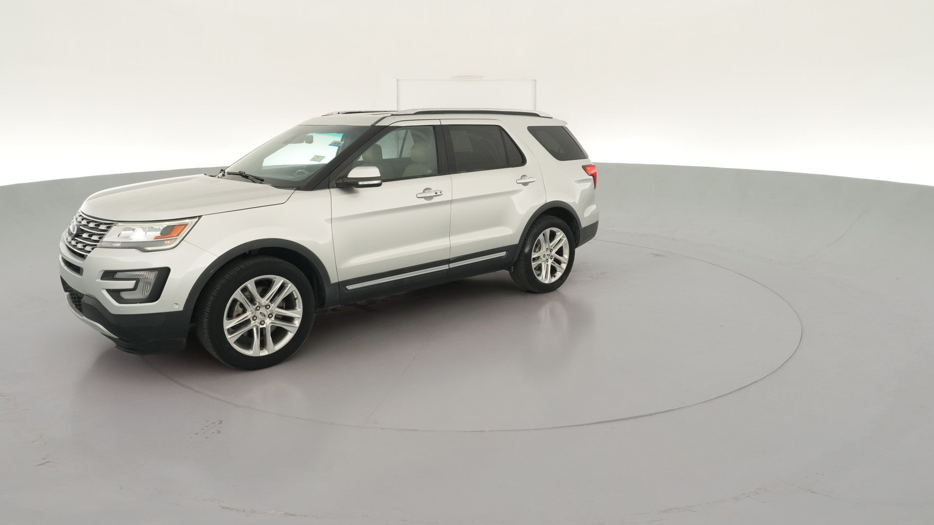 2017 Ford Explorer vehicle photo
