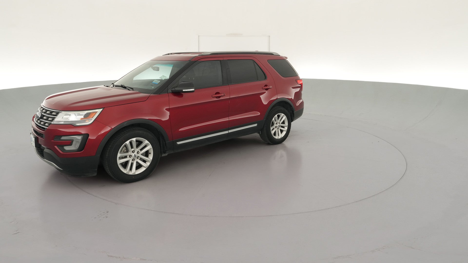 2017 Ford Explorer vehicle photo