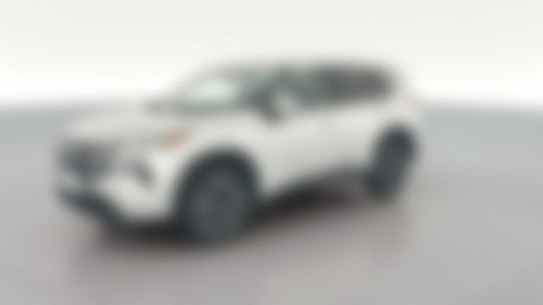 2025 Nissan Rogue vehicle photo