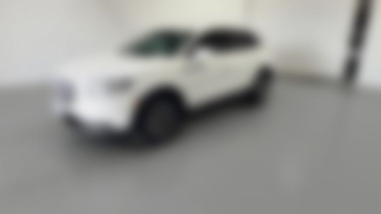 2022 Lincoln Nautilus vehicle photo