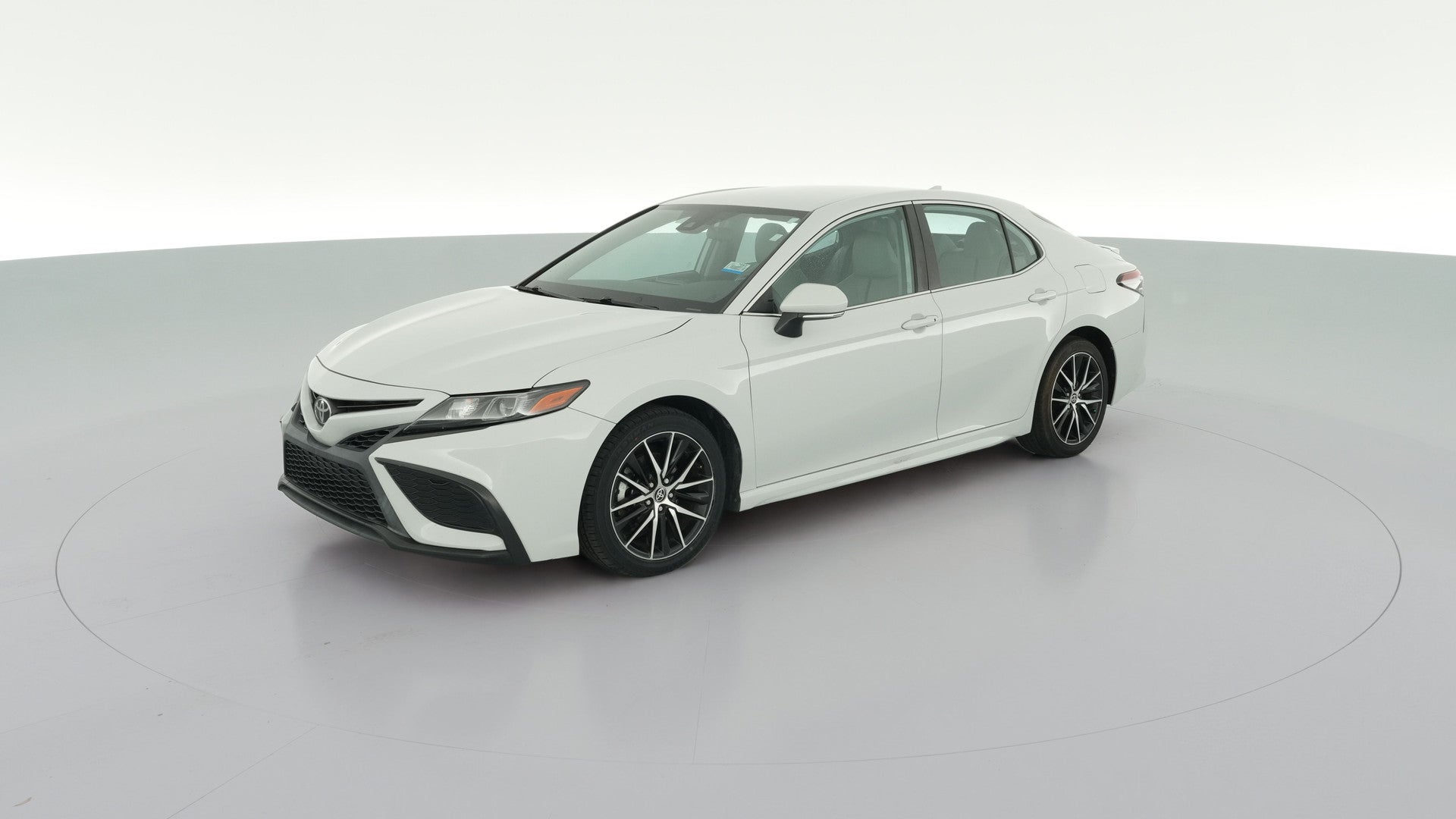 2022 Toyota Camry vehicle photo