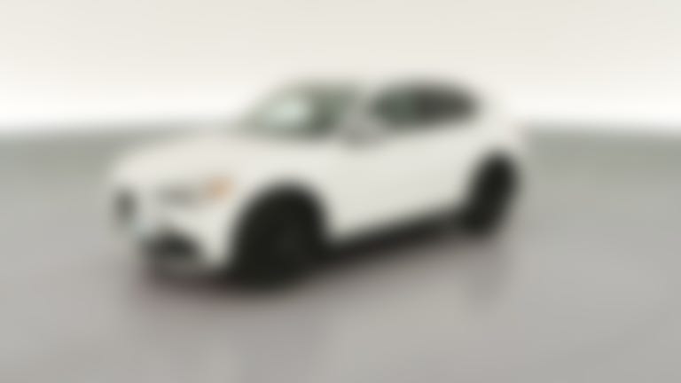 2021 Alfa Romeo Stelvio vehicle photo