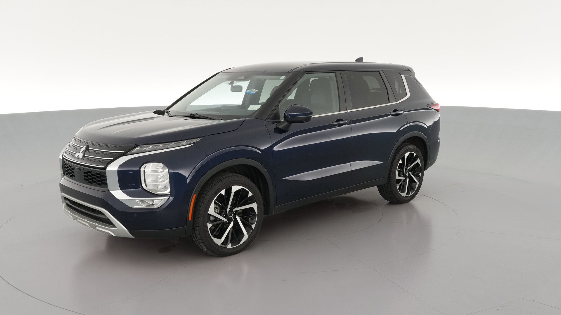 2023 Mitsubishi Outlander vehicle photo