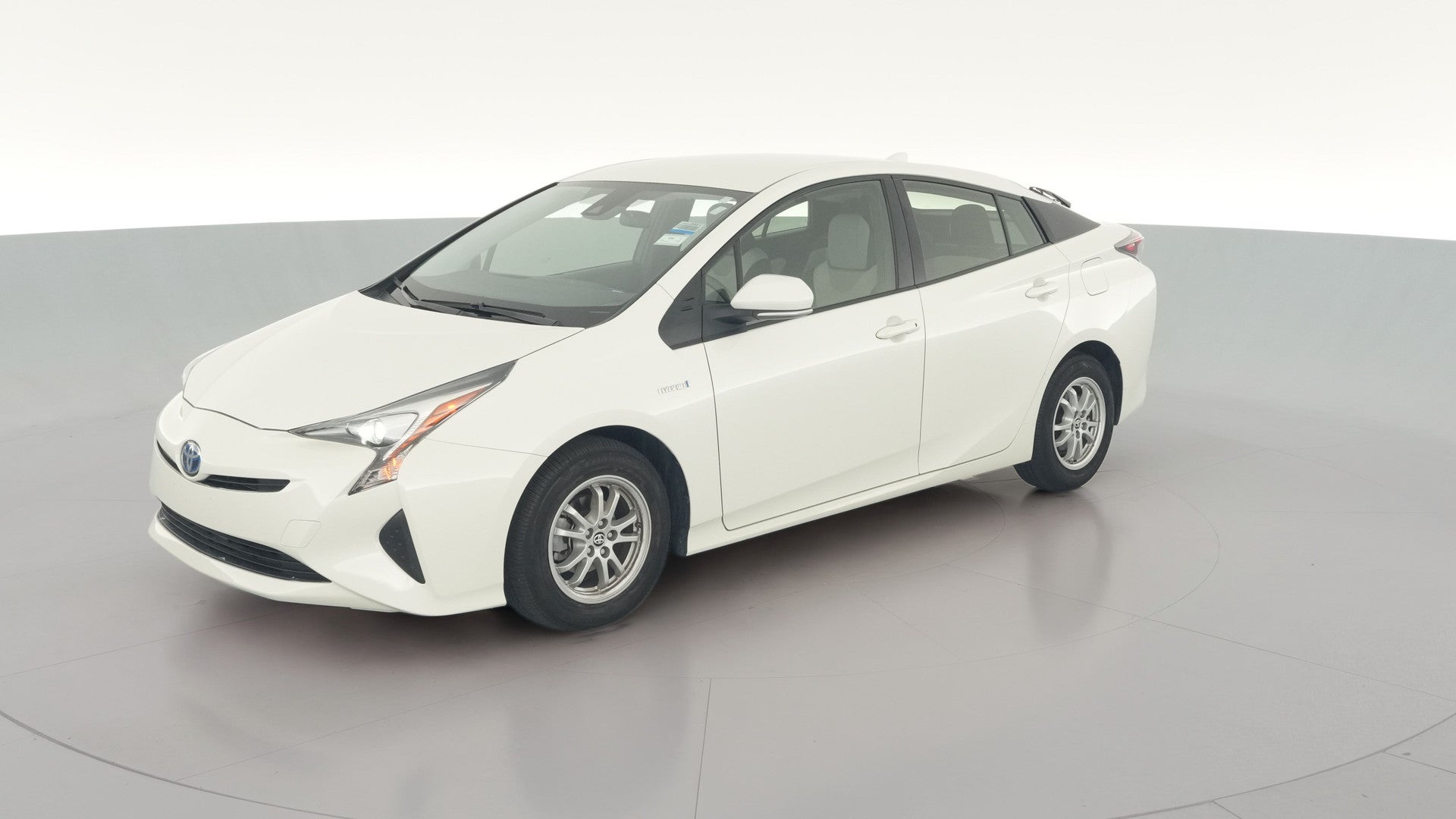 2017 Toyota Prius vehicle photo
