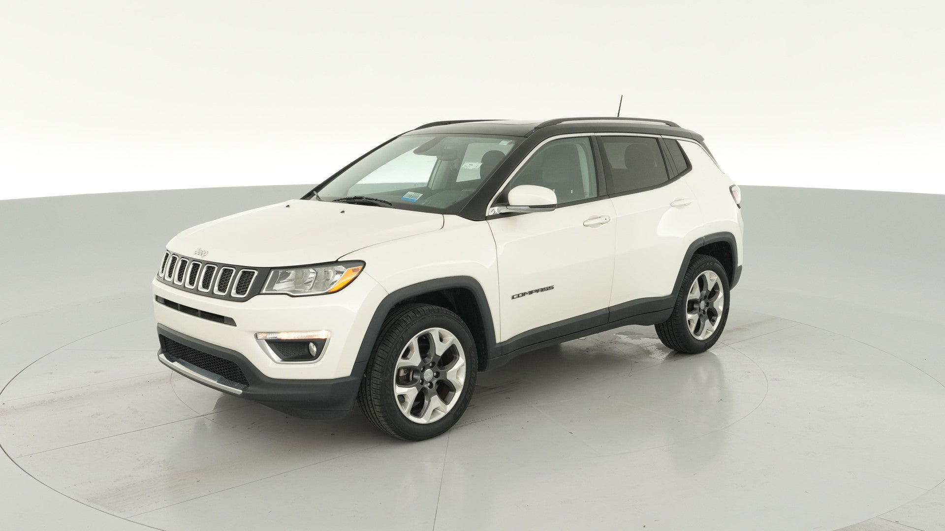 2019 Jeep Compass vehicle photo