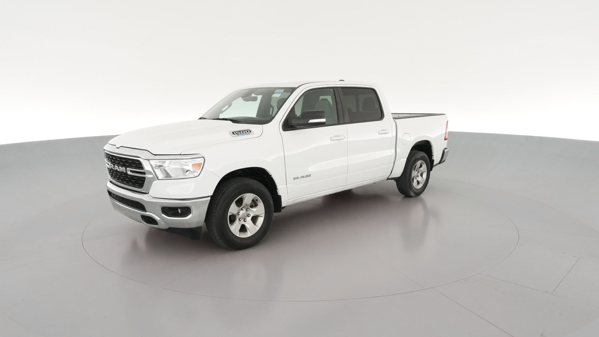 2022 Ram 1500 Crew Cab vehicle photo