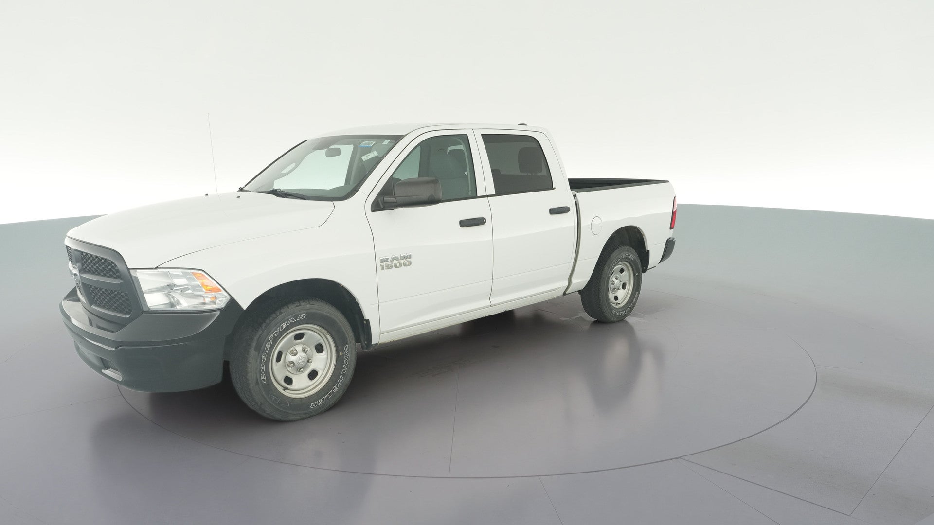 2017 Ram 1500 Crew Cab vehicle photo