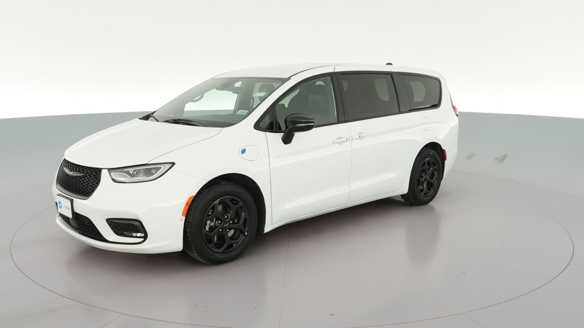 2024 Chrysler Pacifica Hybrid vehicle photo