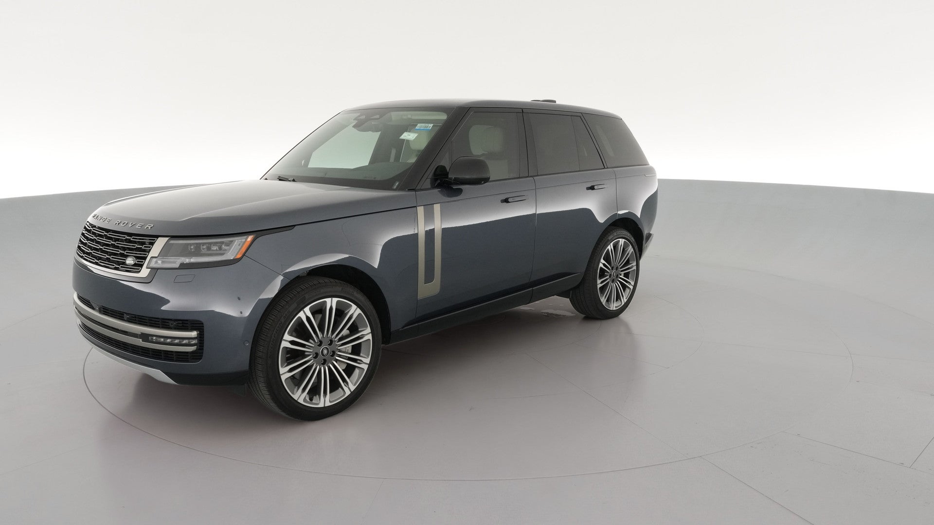 2025 Land Rover Range Rover vehicle photo