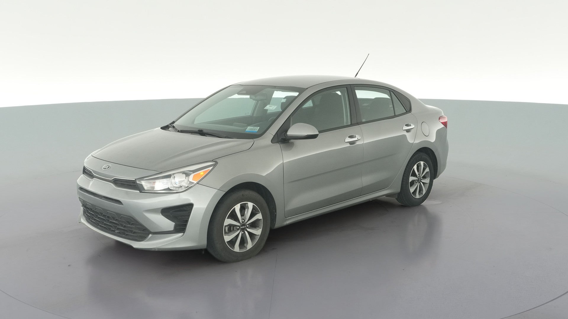 2022 Kia Rio vehicle photo