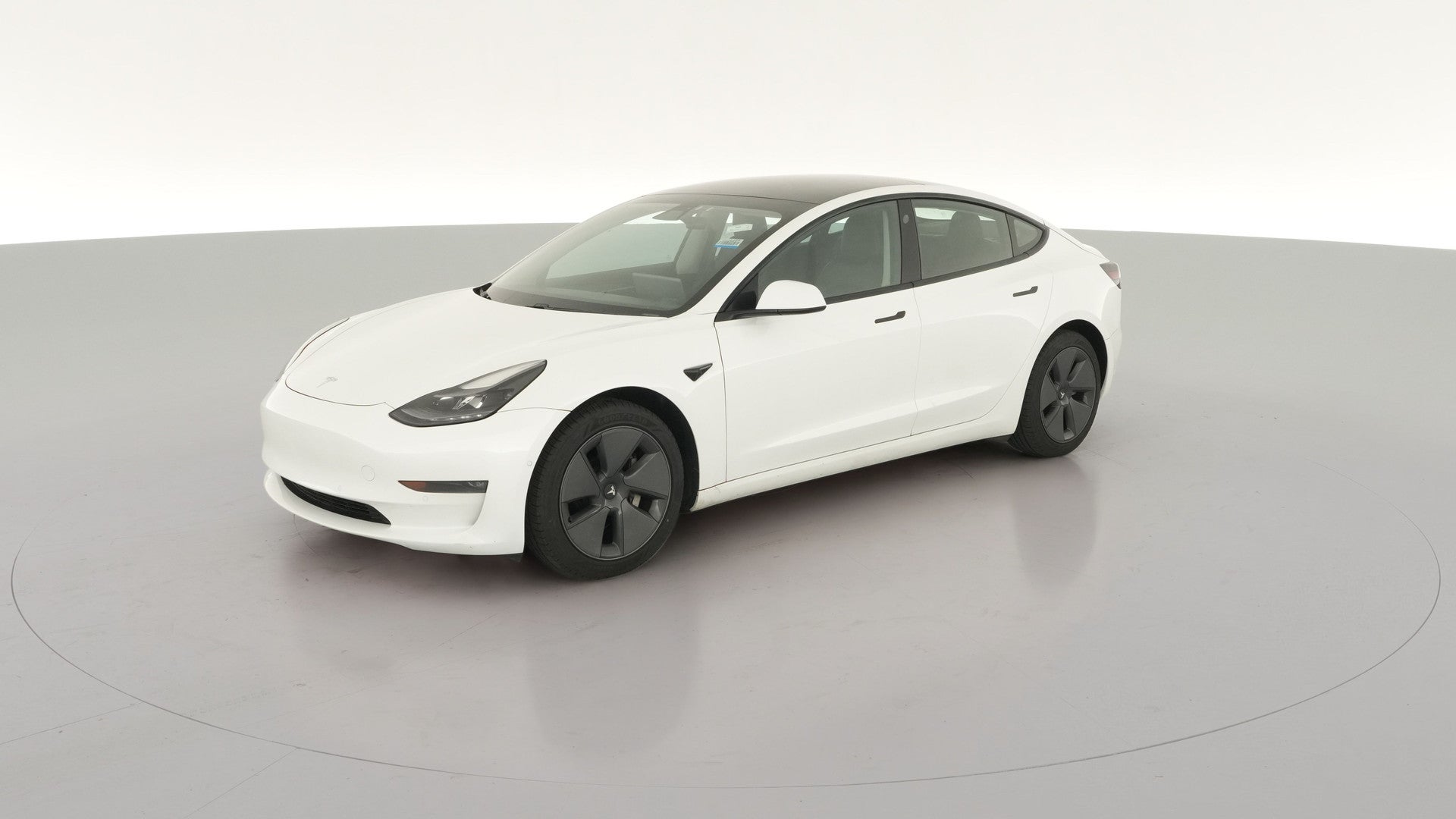 2021 Tesla Model 3 vehicle photo