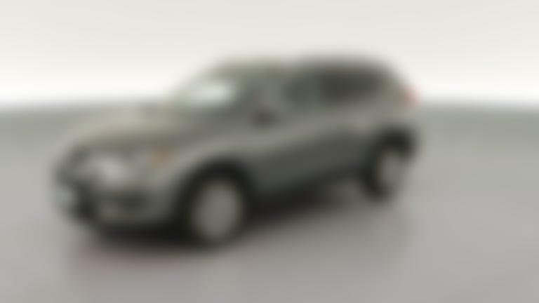 2019 Nissan Rogue vehicle photo