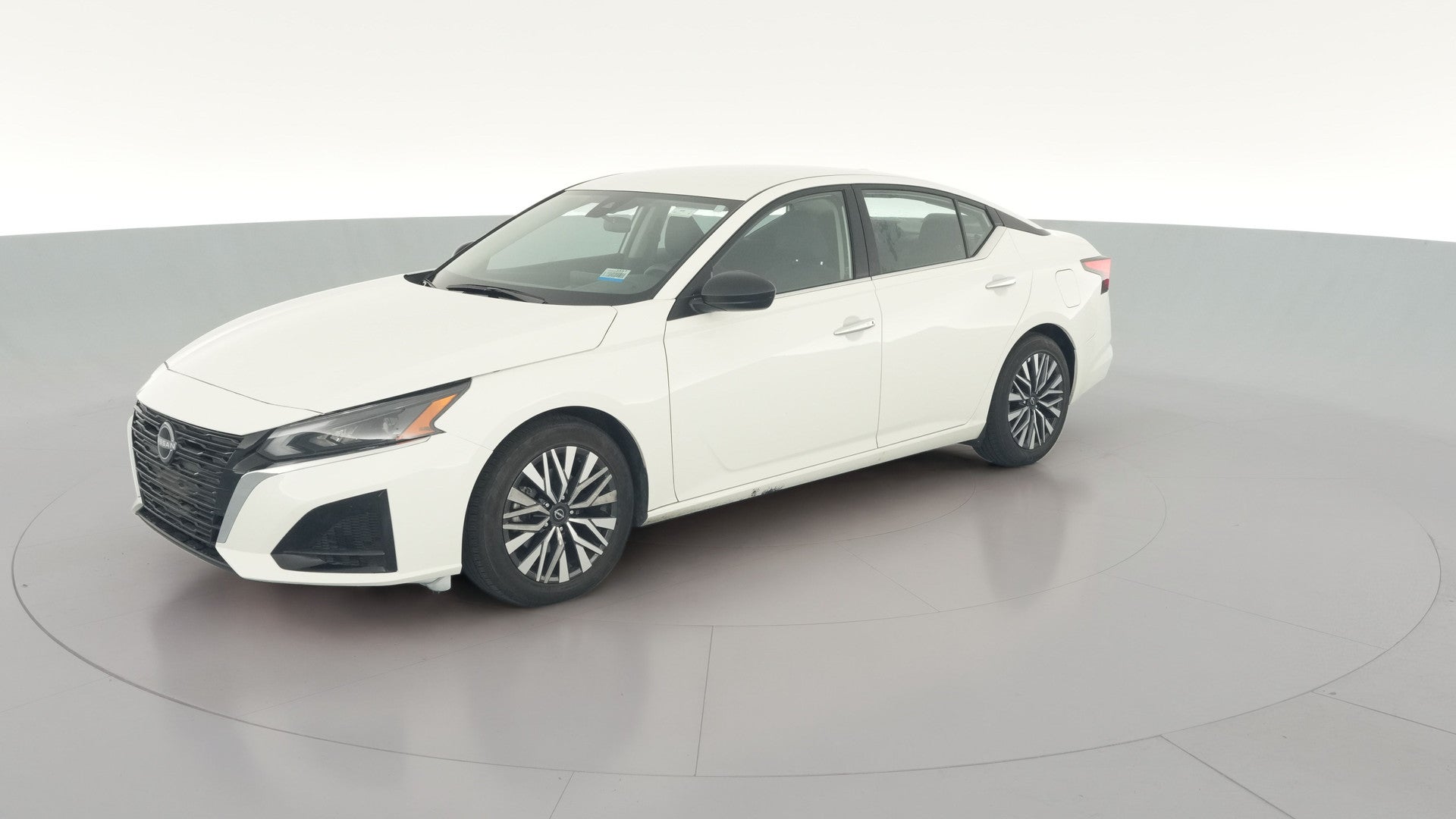 2025 Nissan Altima vehicle photo