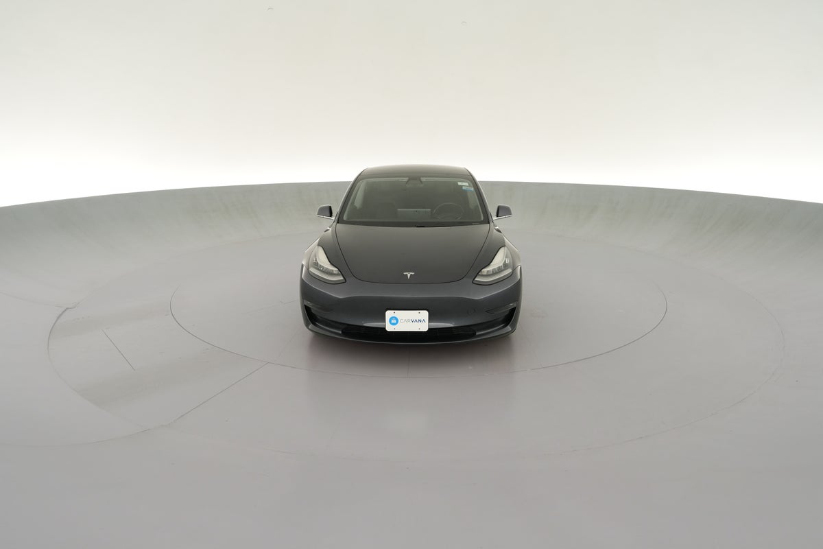 2019 Tesla Model 3 Long Range All-Wheel Drive in Midnight Silver Metallic — 360° view 1