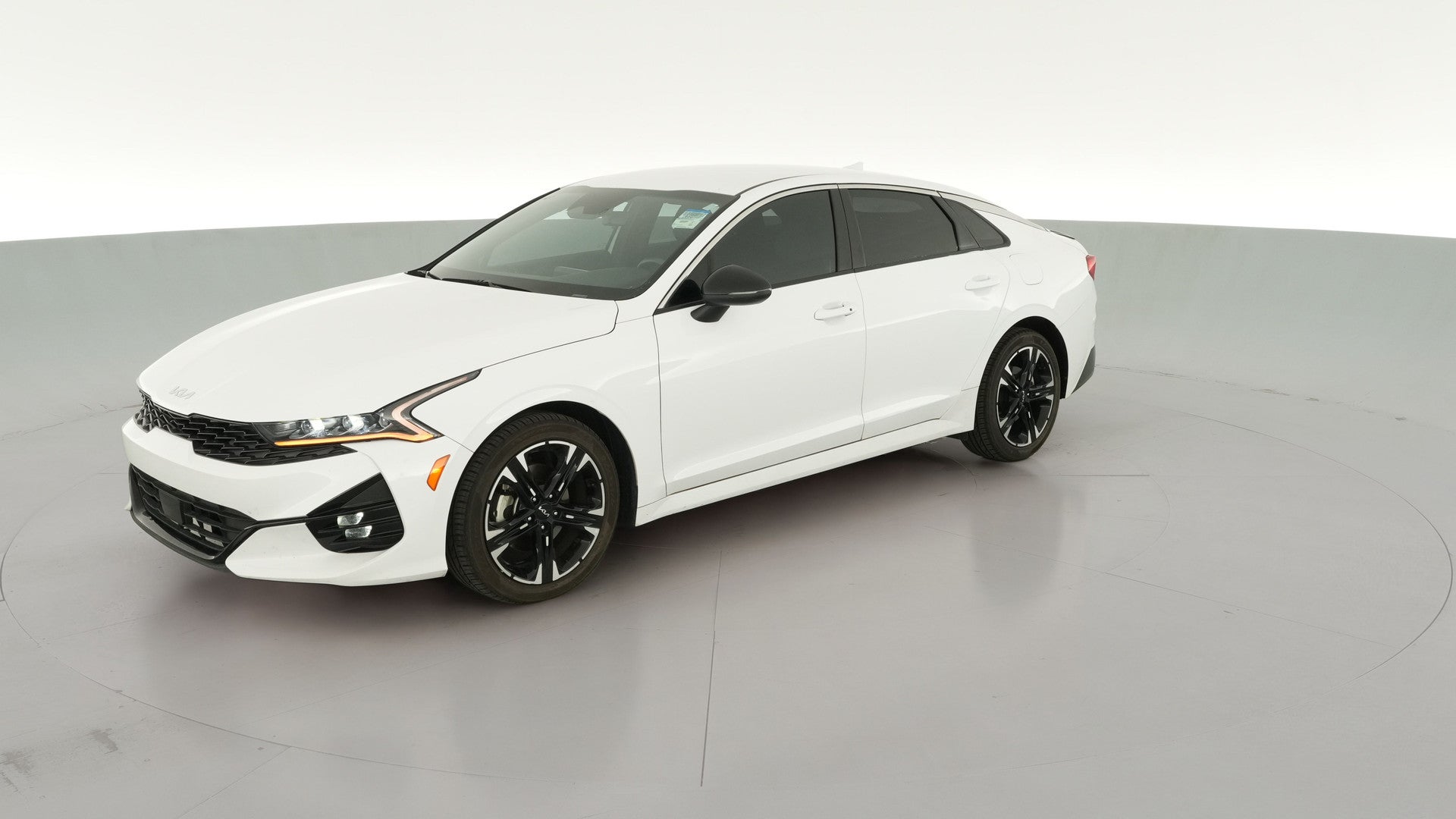 2024 Kia K5 vehicle photo