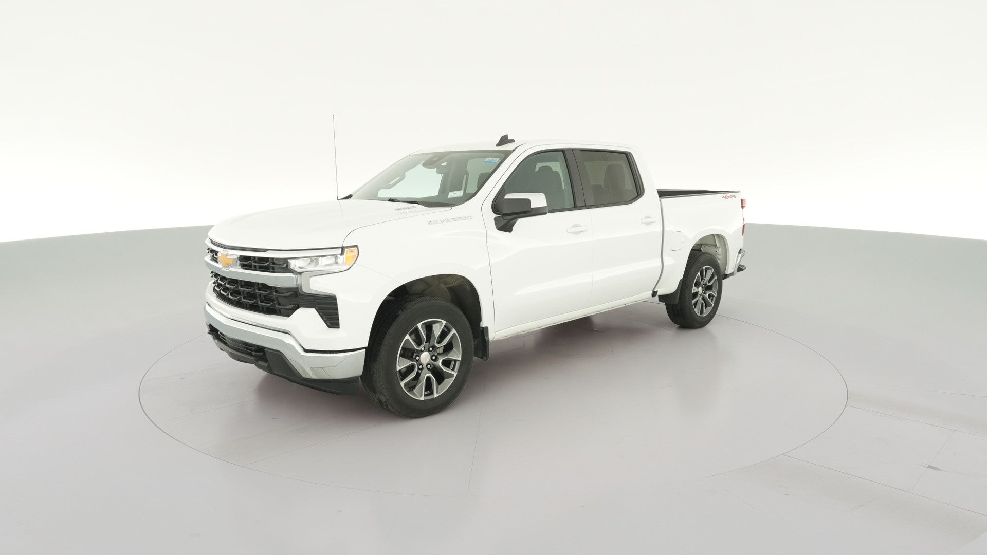 2024 Chevrolet Silverado 1500 Crew Cab vehicle photo