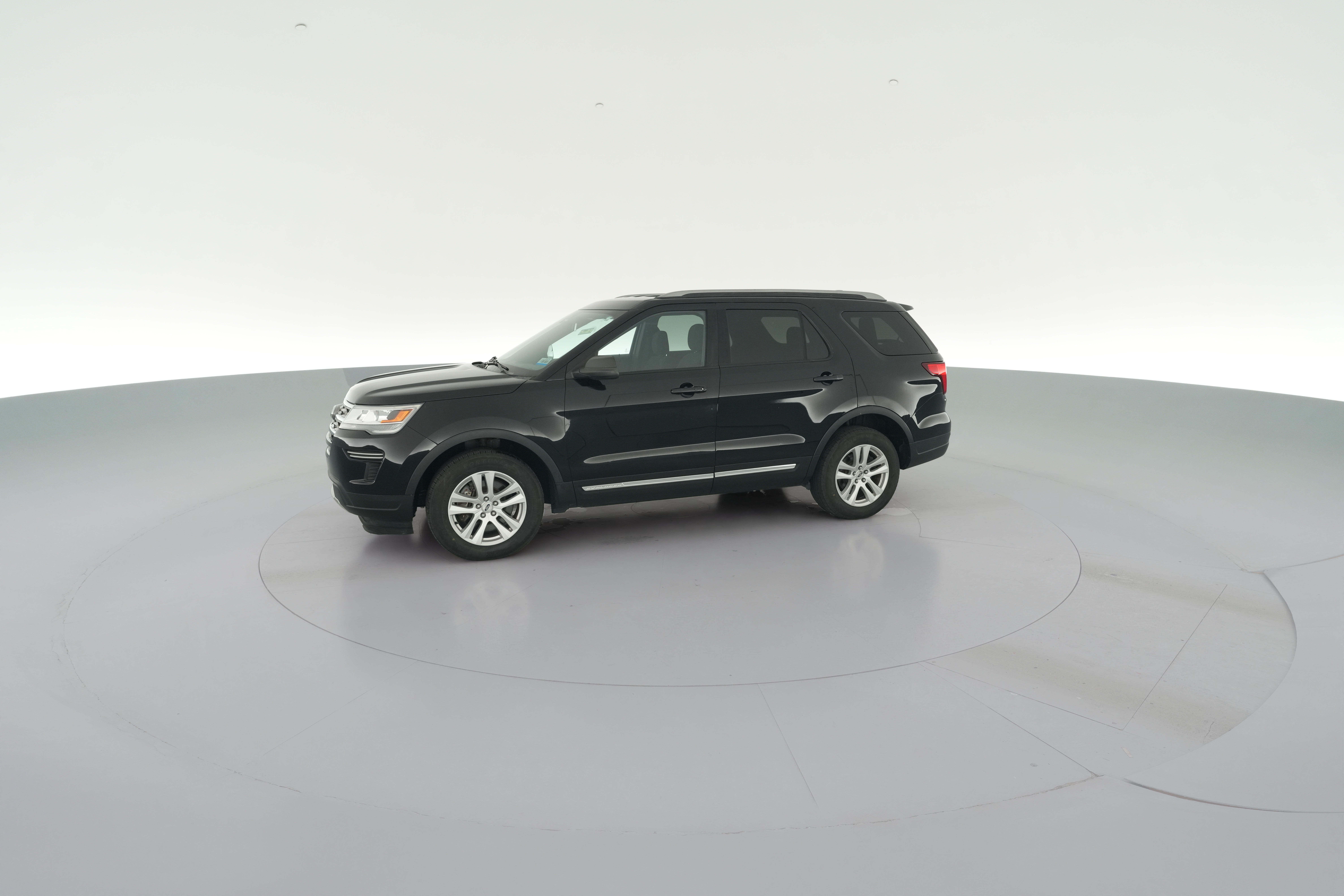 2018 Ford Explorer XLT - Photo 25