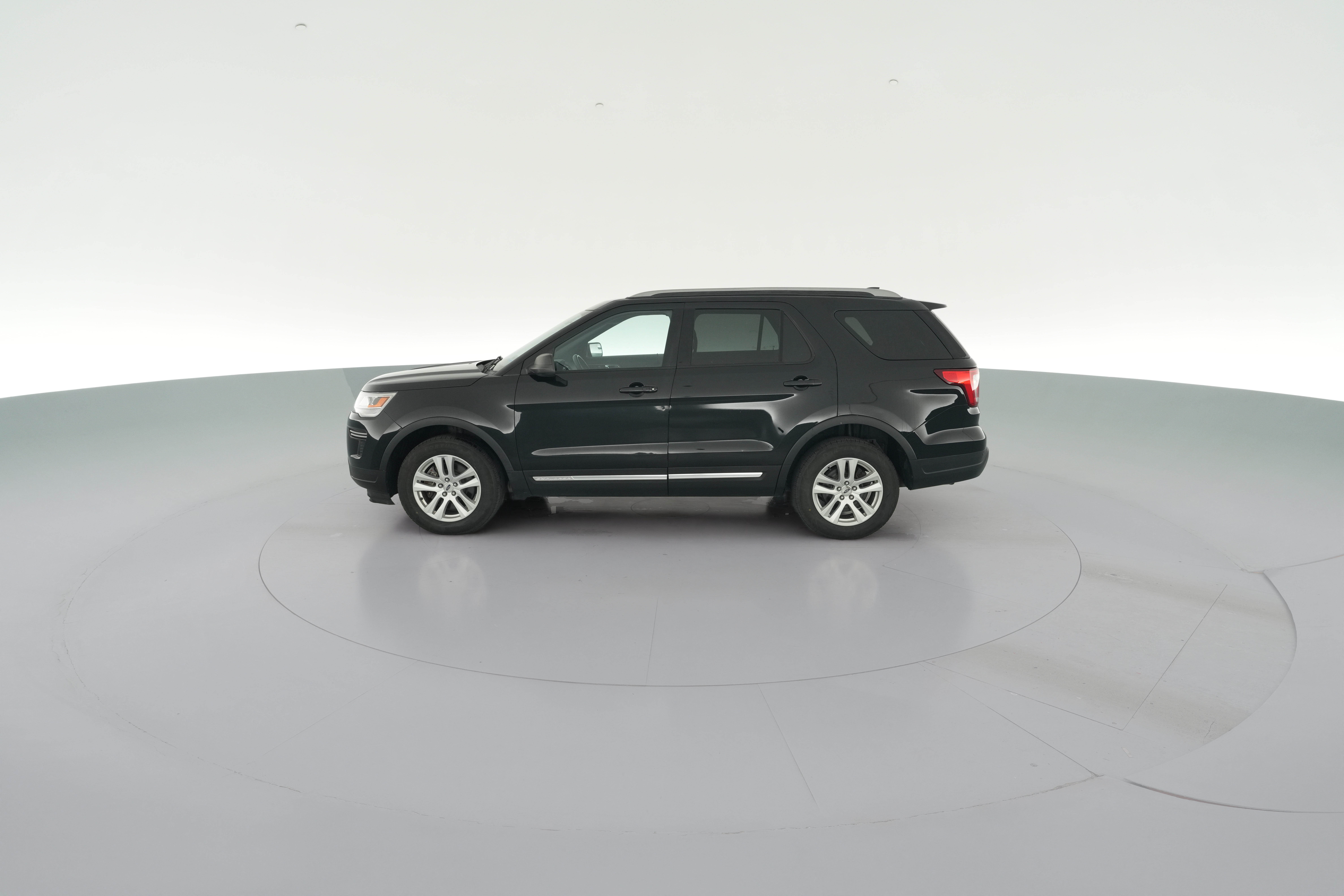 2018 Ford Explorer XLT - Photo 26