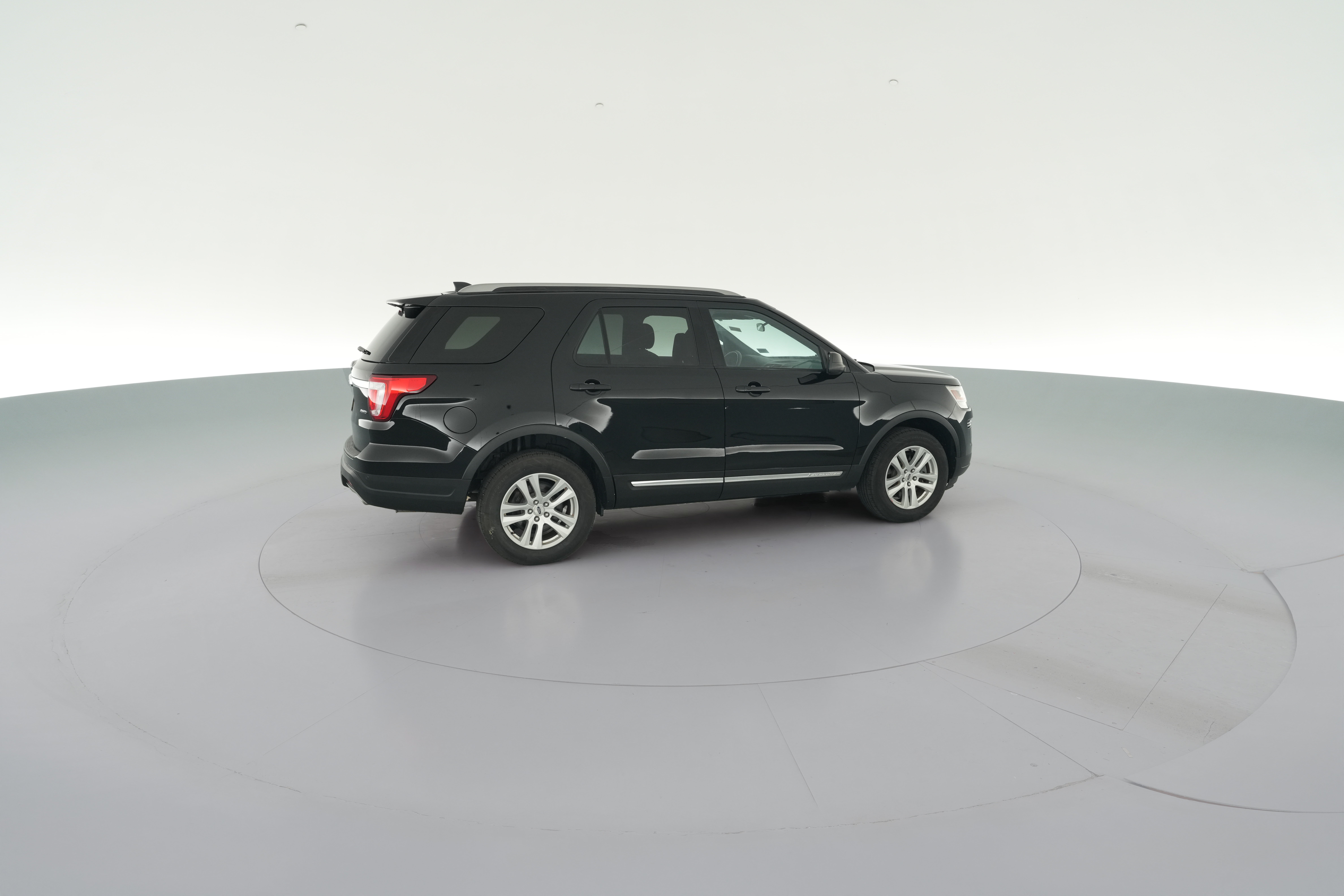 2018 Ford Explorer XLT - Photo 33