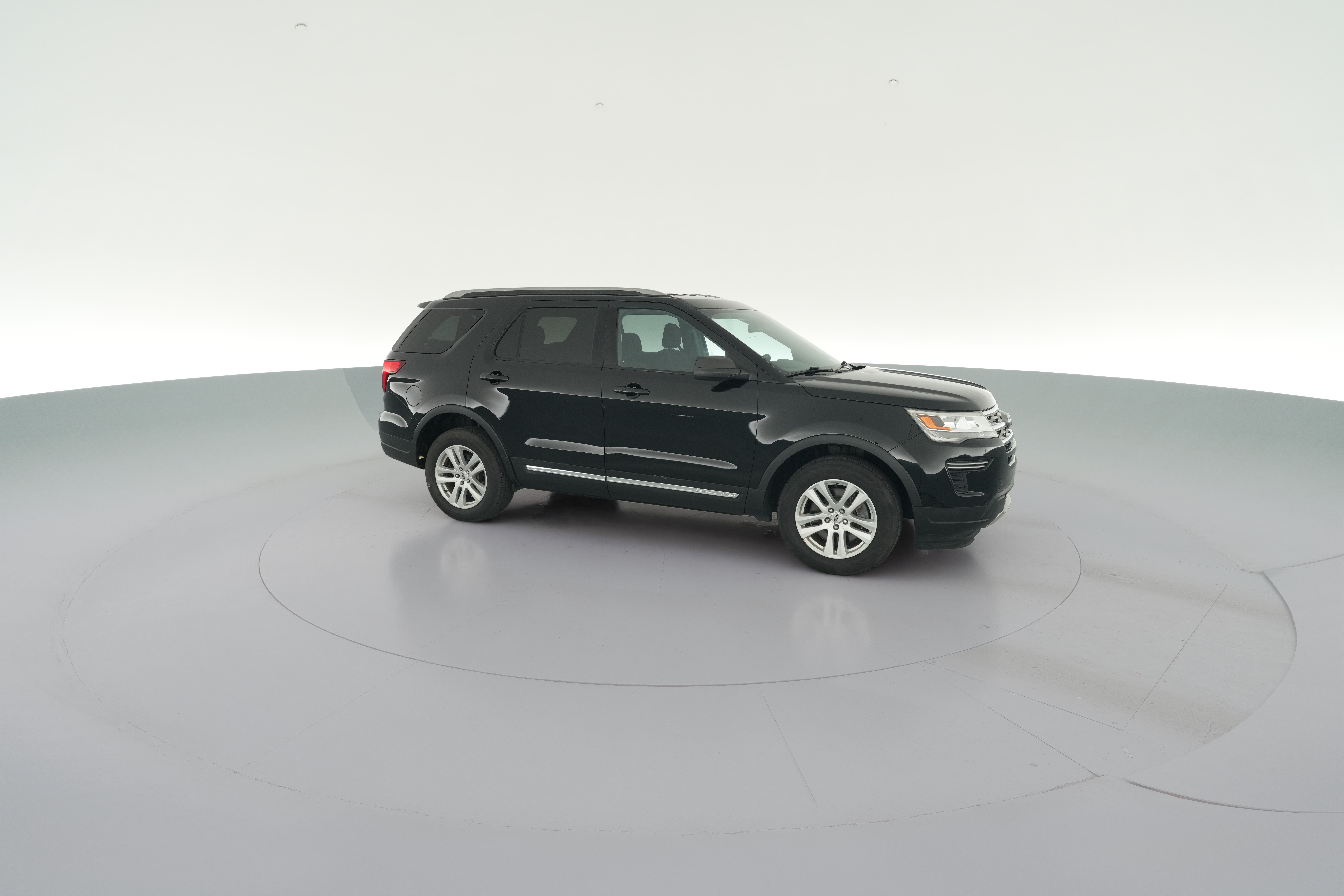2018 Ford Explorer XLT - Photo 35