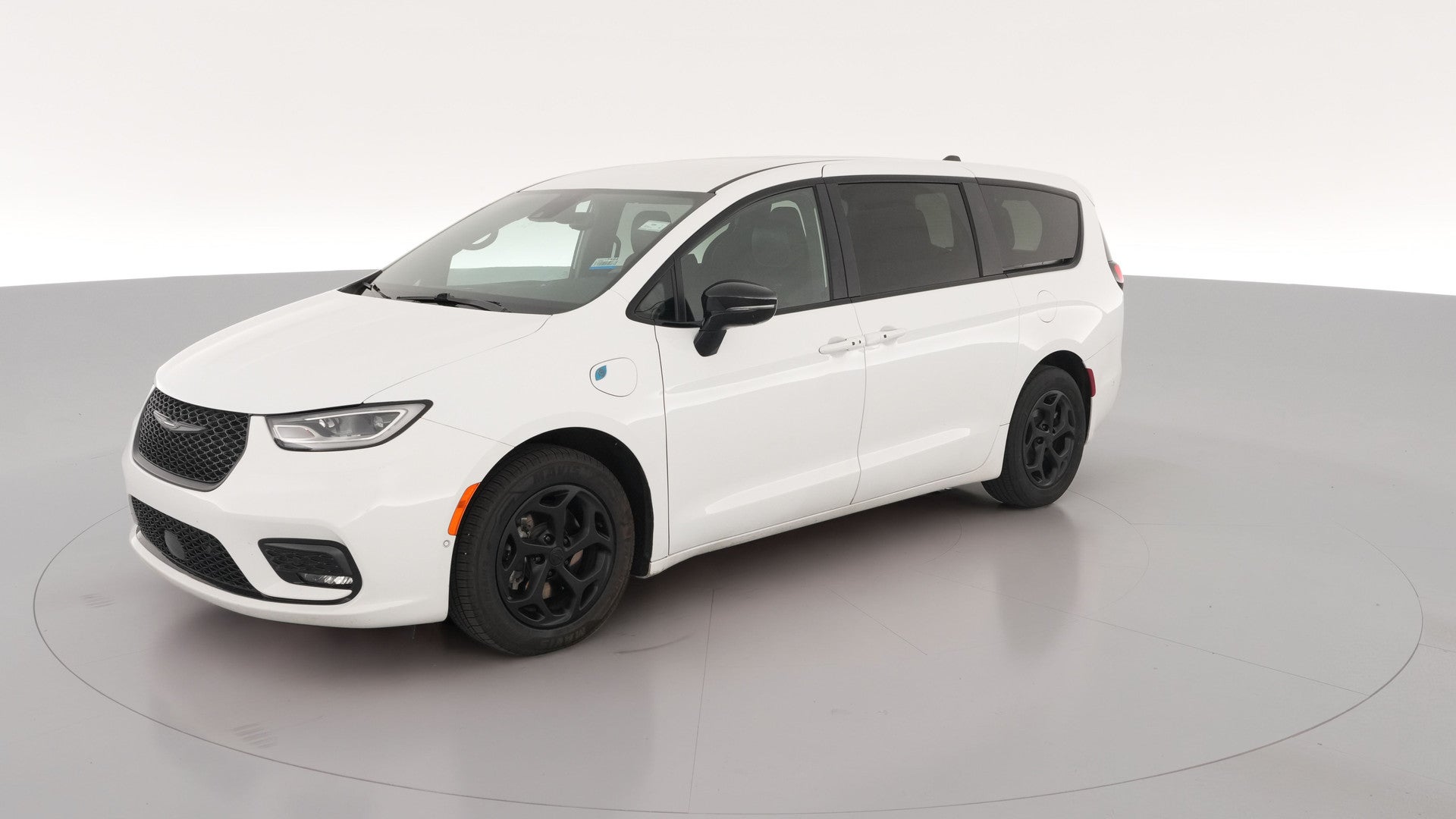 2024 Chrysler Pacifica Hybrid vehicle photo