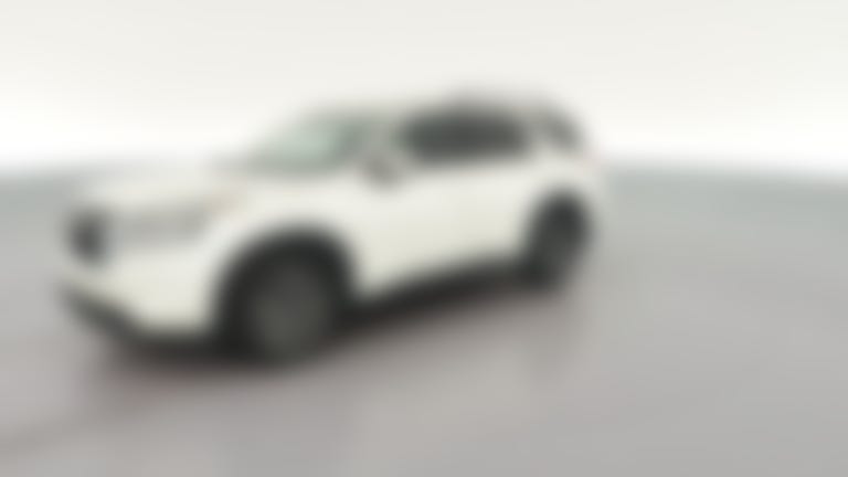 2024 Nissan Pathfinder vehicle photo