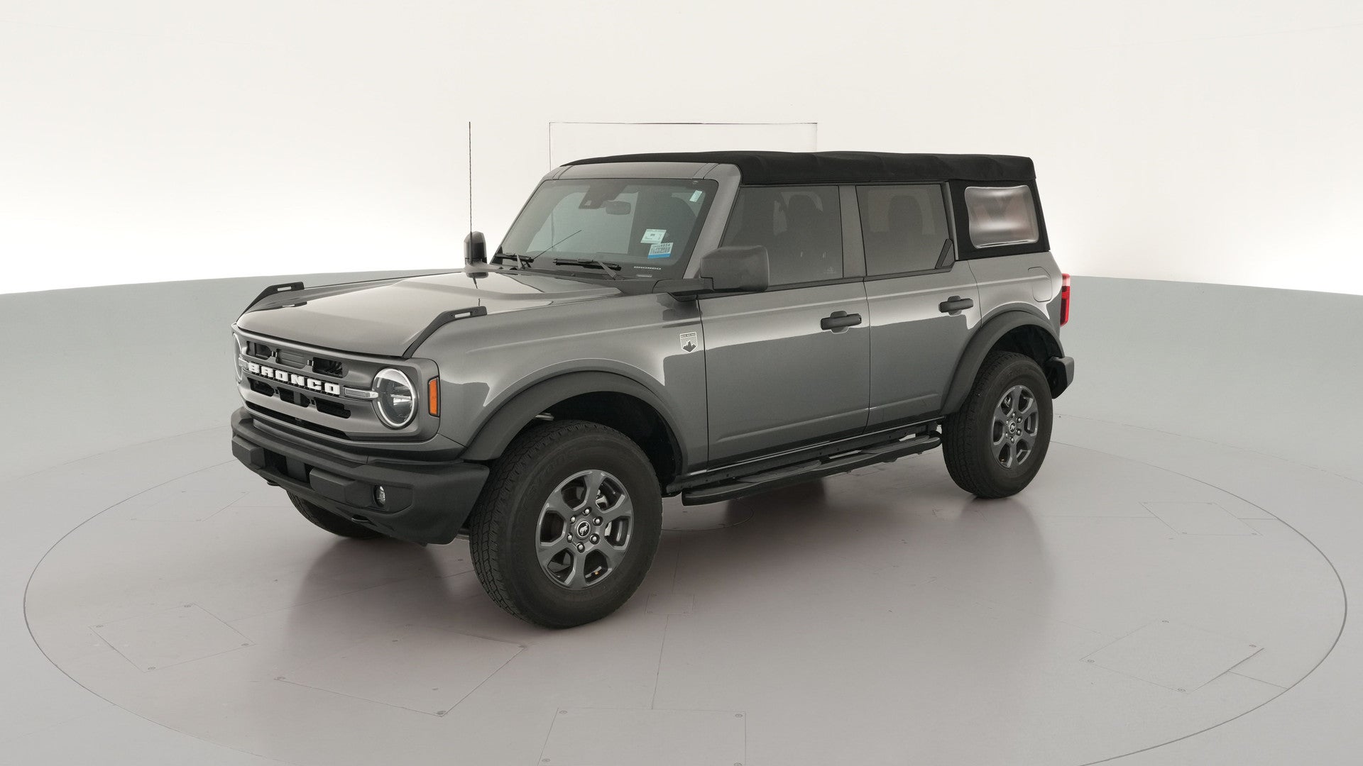 2022 Ford Bronco vehicle photo
