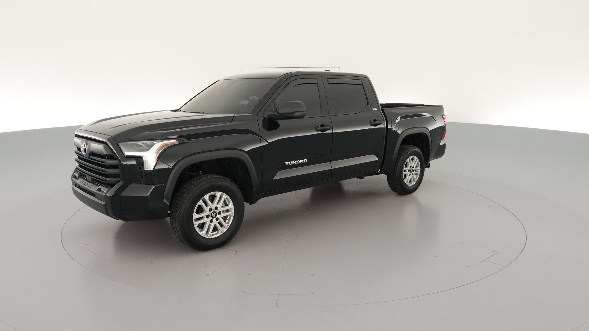 2025 Toyota Tundra CrewMax vehicle photo