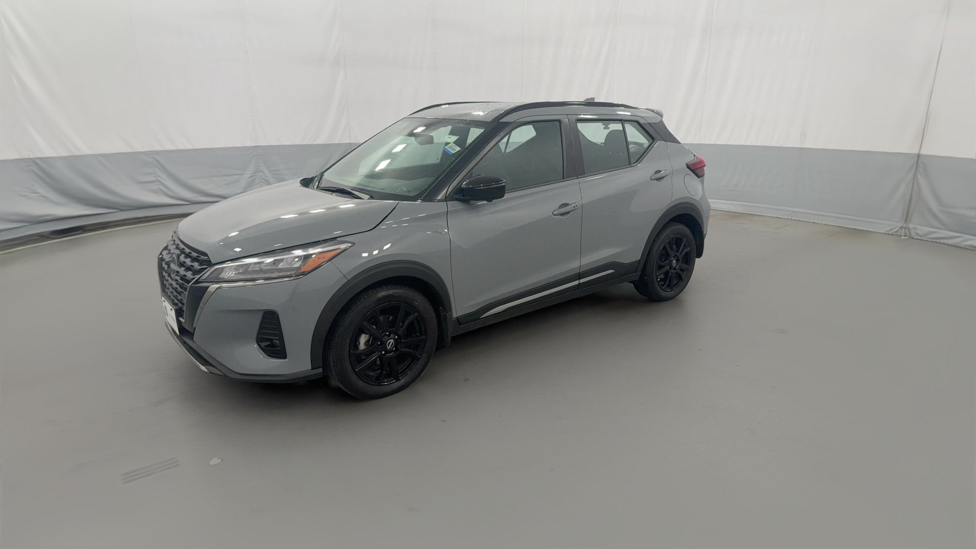 2024 Nissan Kicks vehicle photo