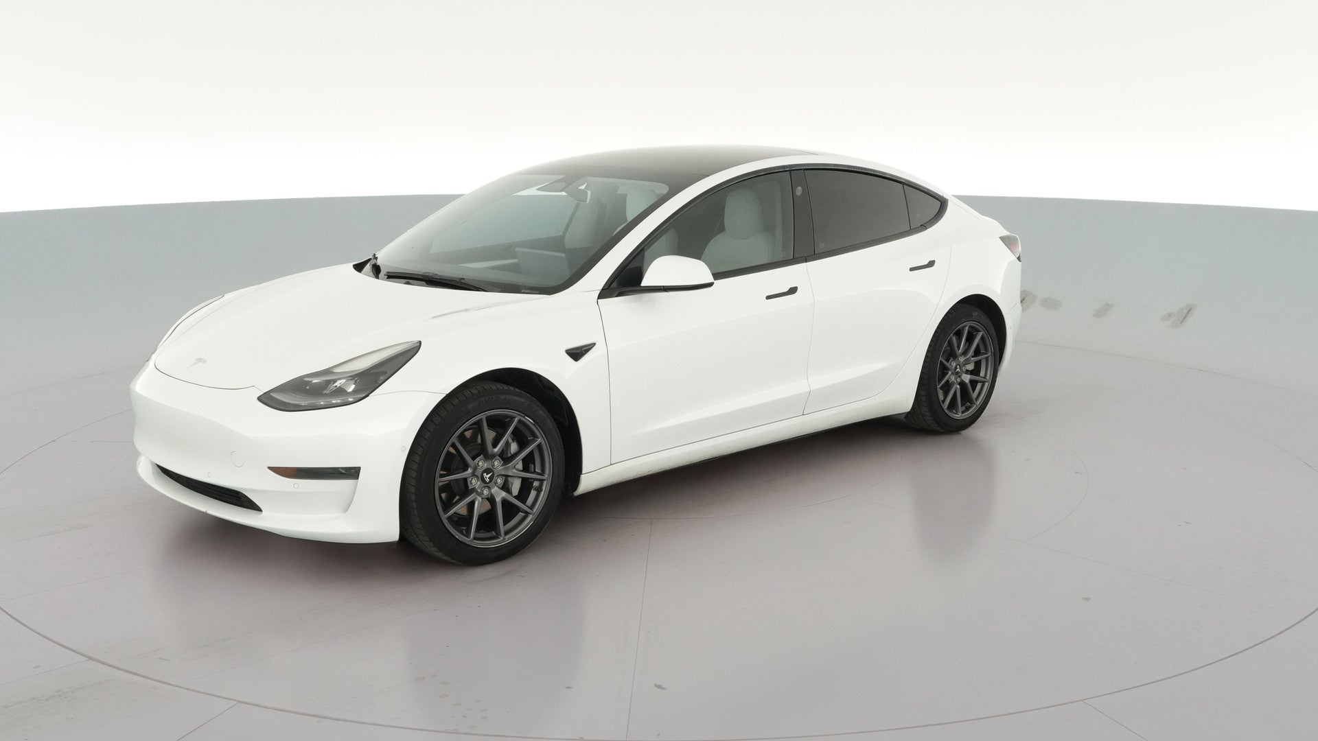 2022 Tesla Model 3 vehicle photo