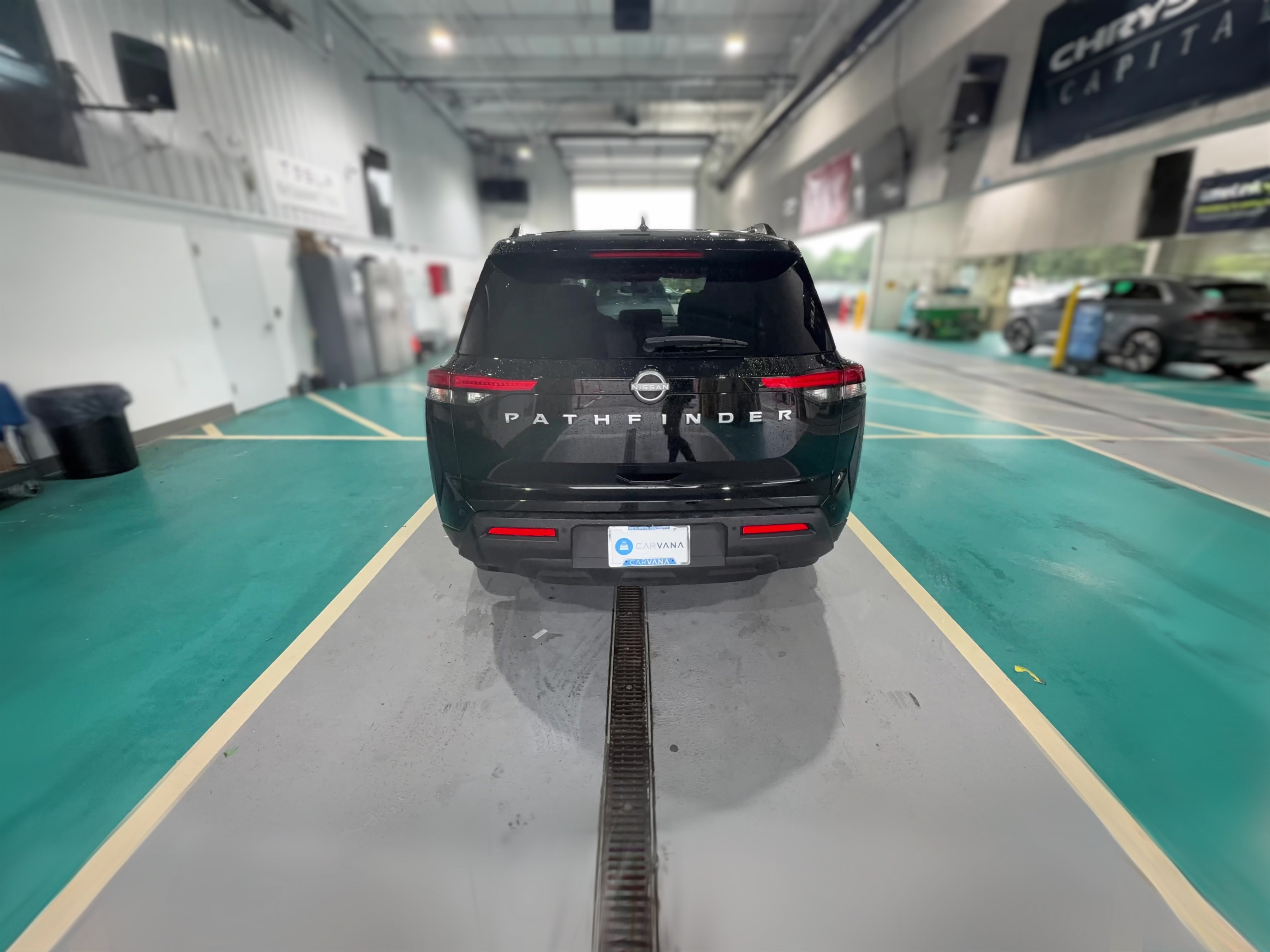 2025 Nissan Pathfinder SV - Photo 37