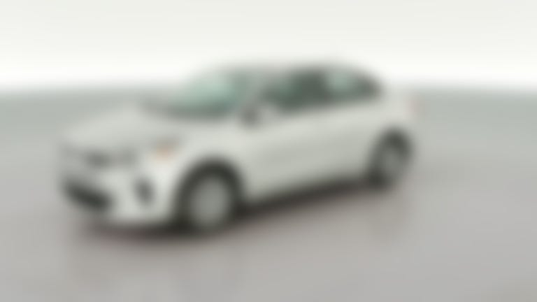 2020 Kia Rio vehicle photo