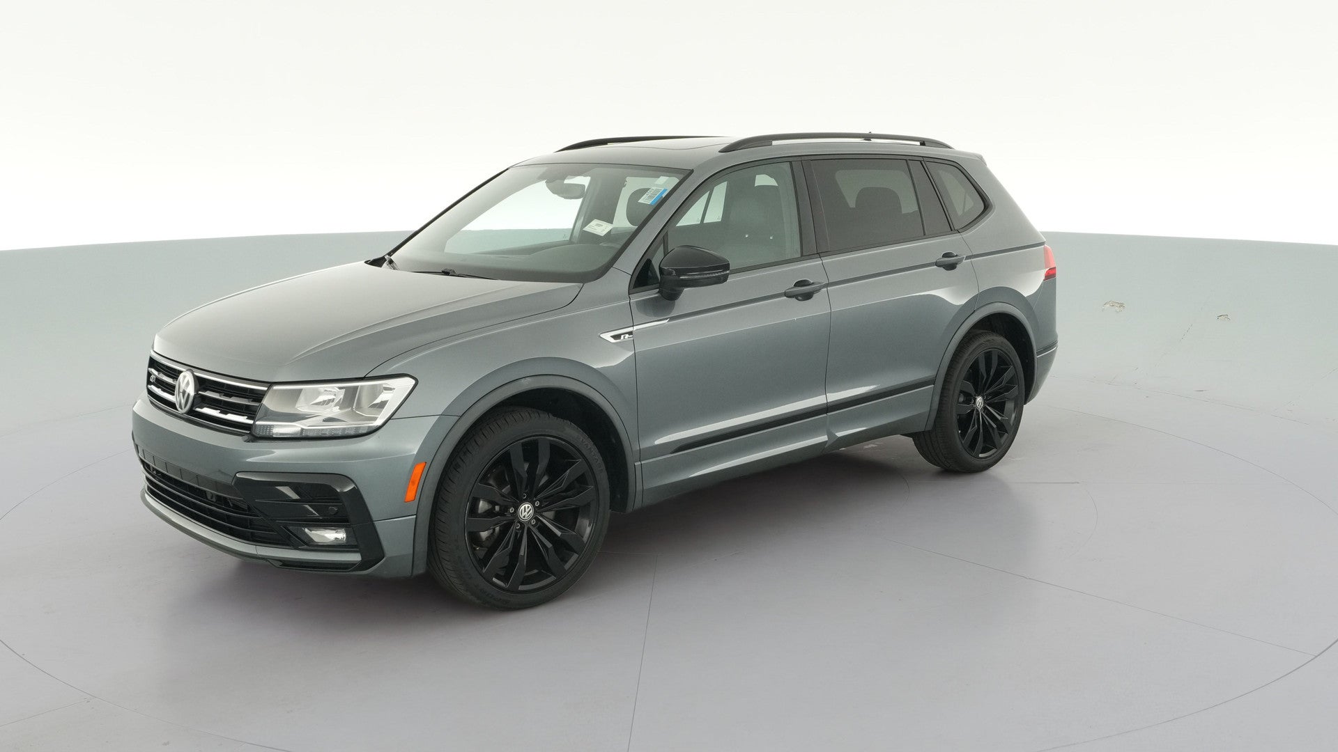 2021 Volkswagen Tiguan vehicle photo