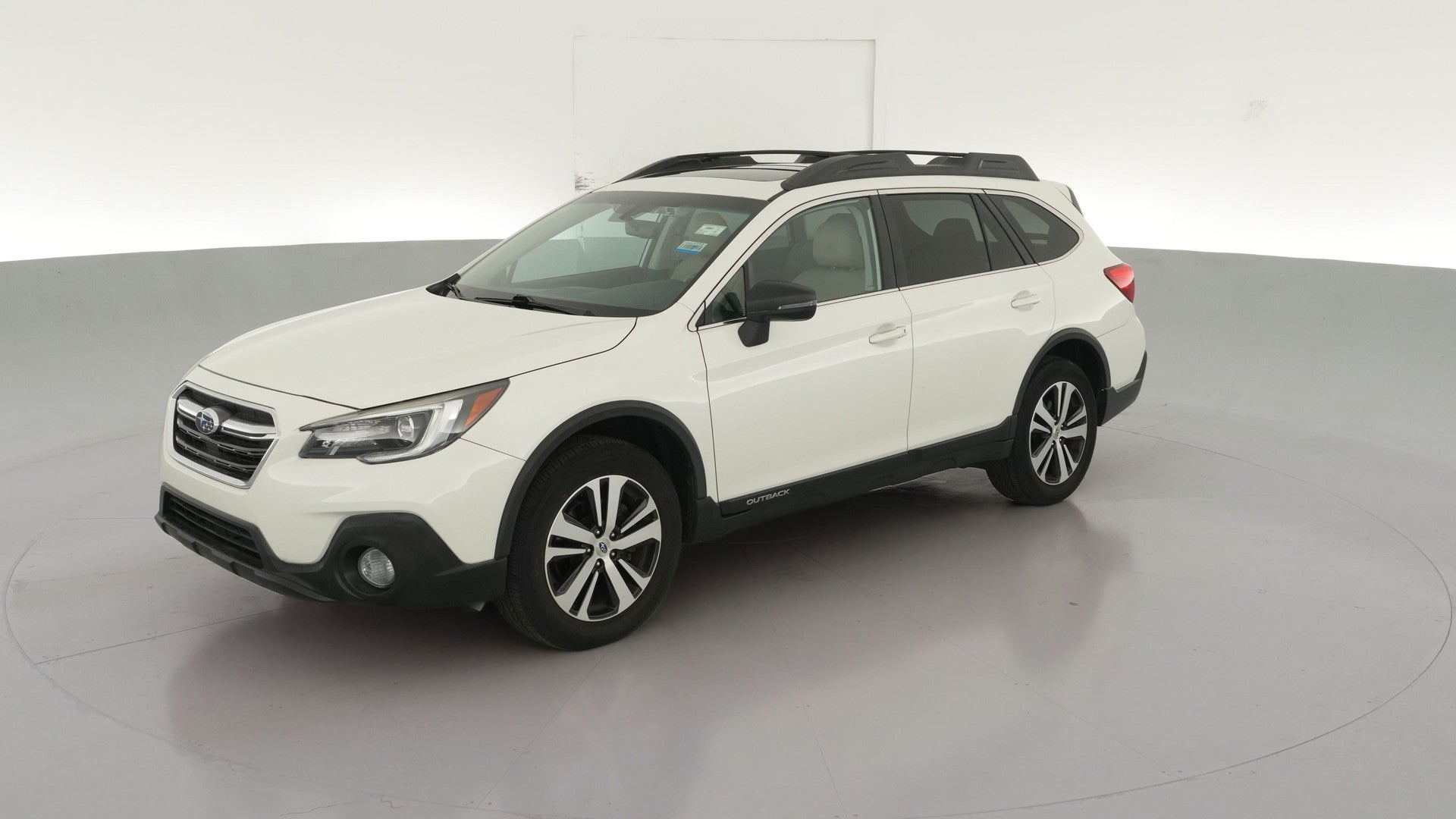 2018 Subaru Outback vehicle photo