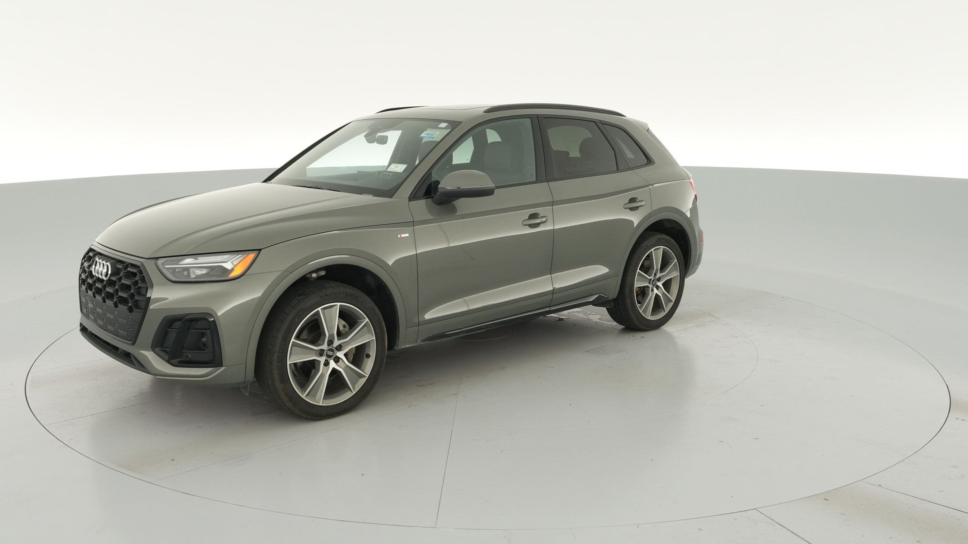 2025 Audi Q5 vehicle photo