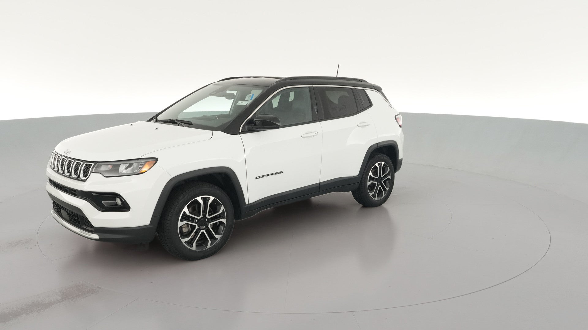 2023 Jeep Compass vehicle photo
