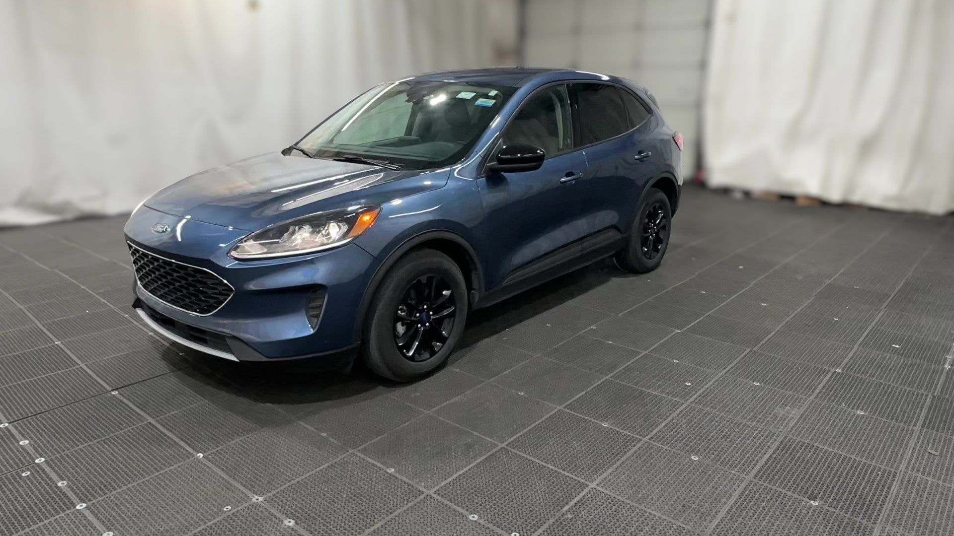 2020 Ford Escape vehicle photo