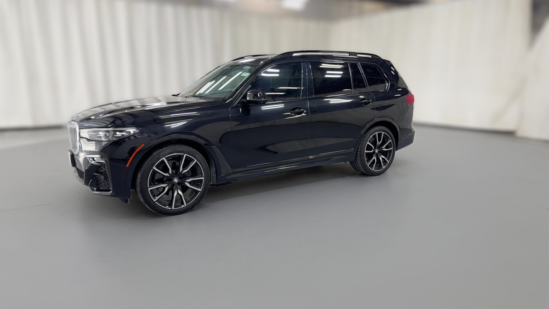 2019 BMW X7 vehicle photo