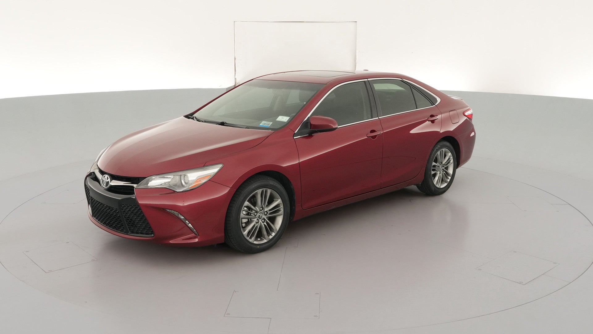 2015 Toyota Camry vehicle photo