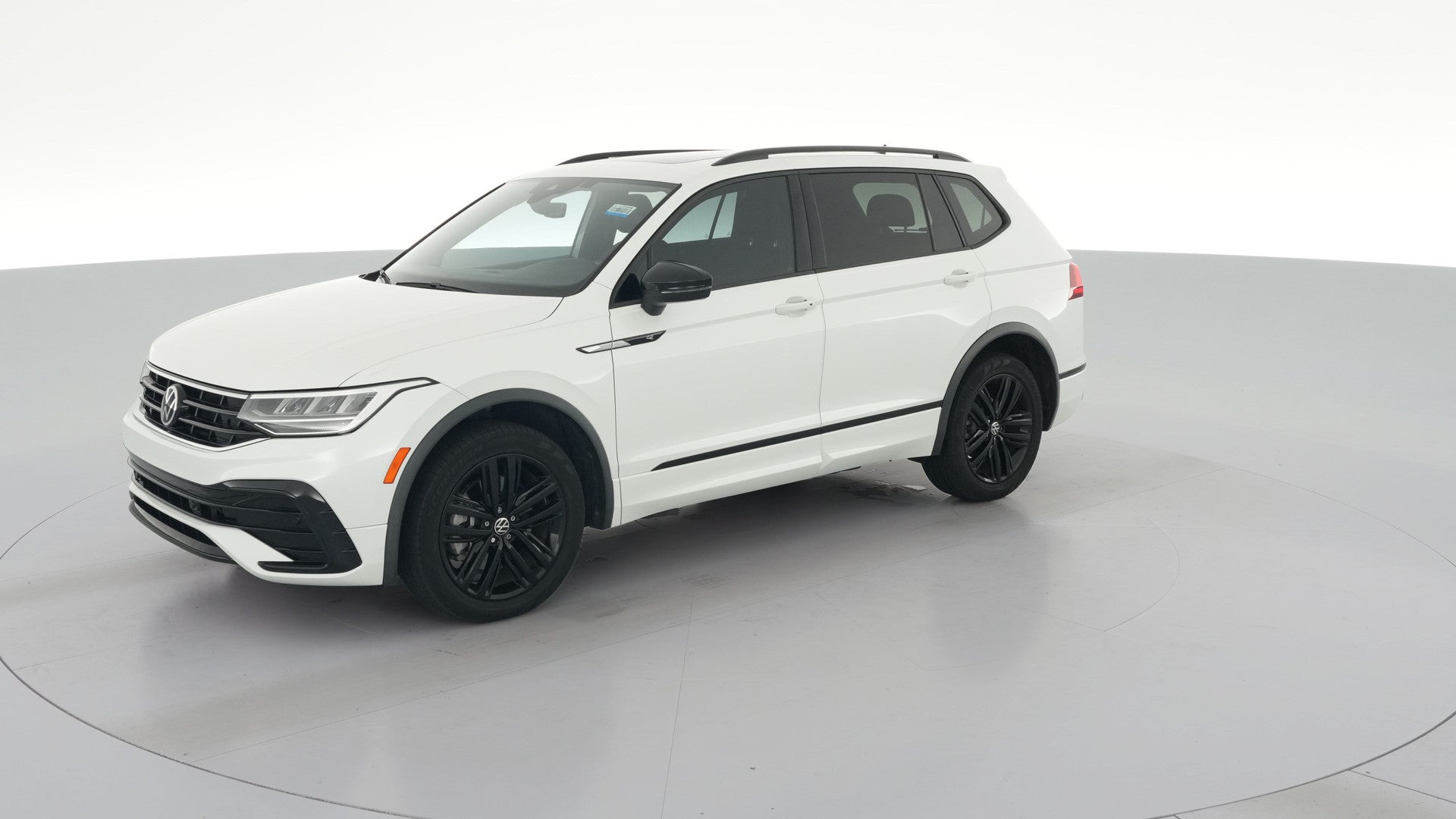 2022 Volkswagen Tiguan vehicle photo