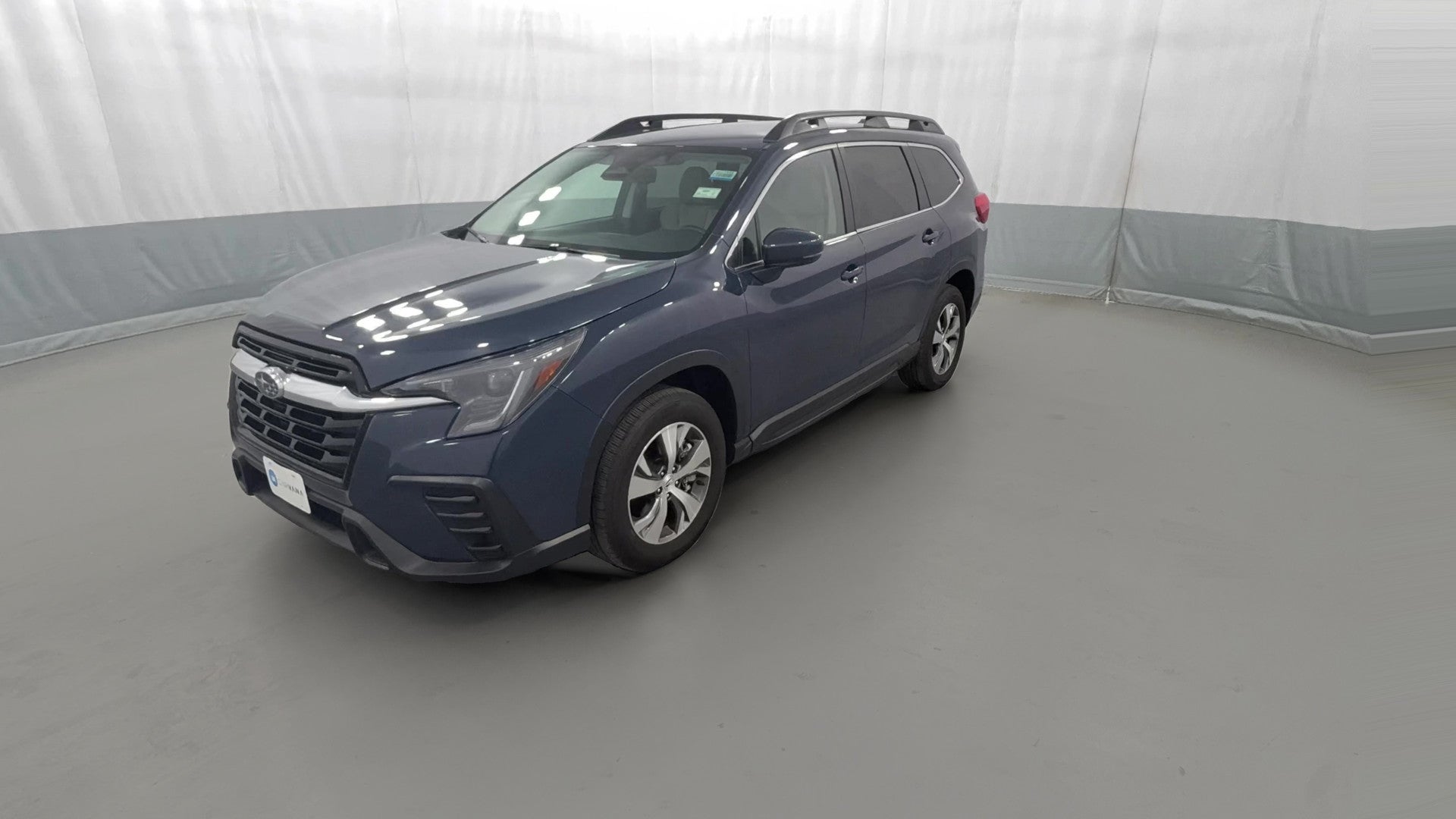 2025 Subaru Ascent vehicle photo