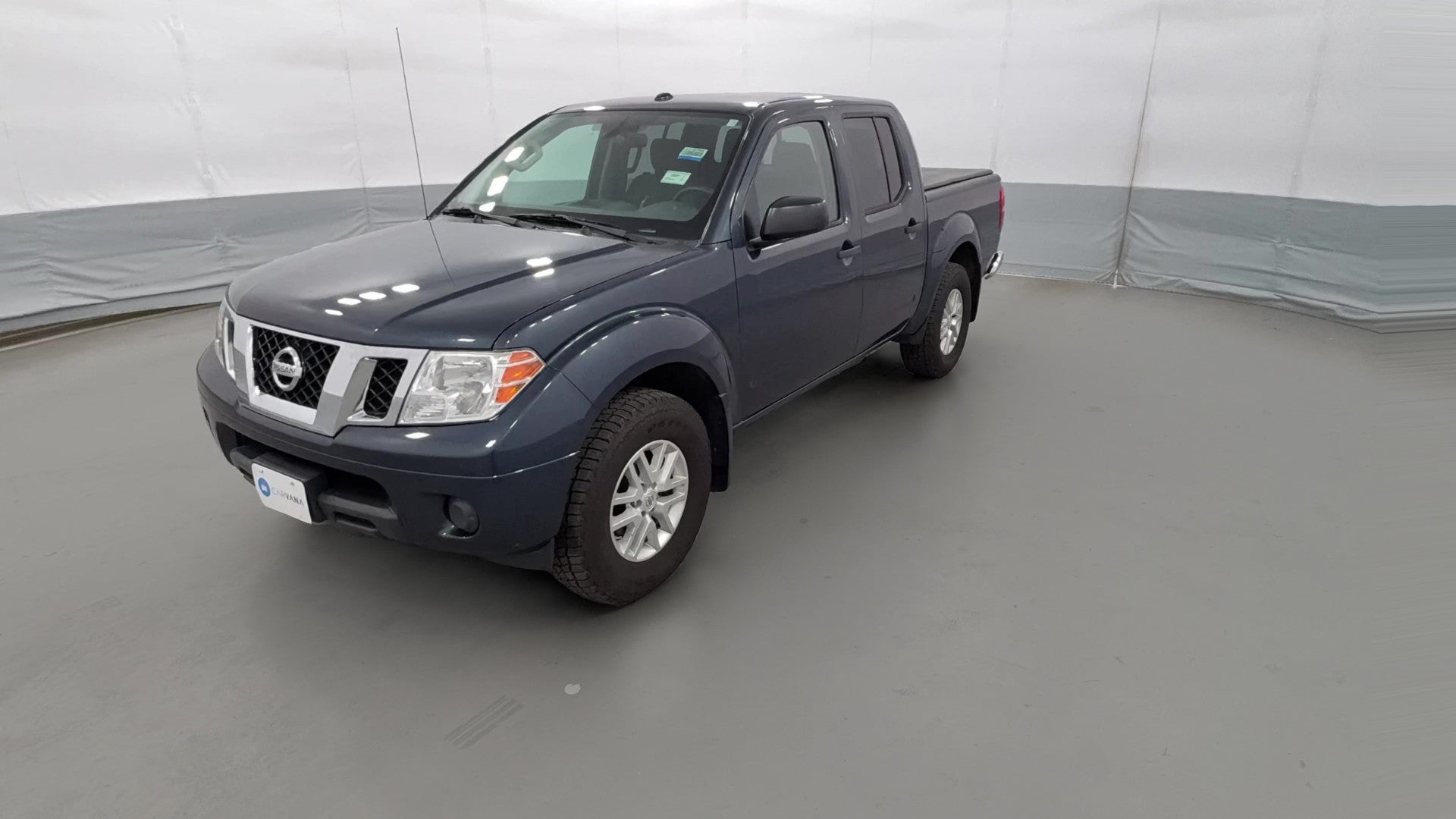 2018 Nissan Frontier Crew Cab vehicle photo
