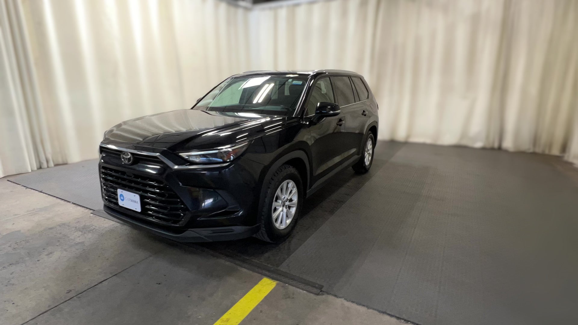 2024 Toyota Grand Highlander vehicle photo
