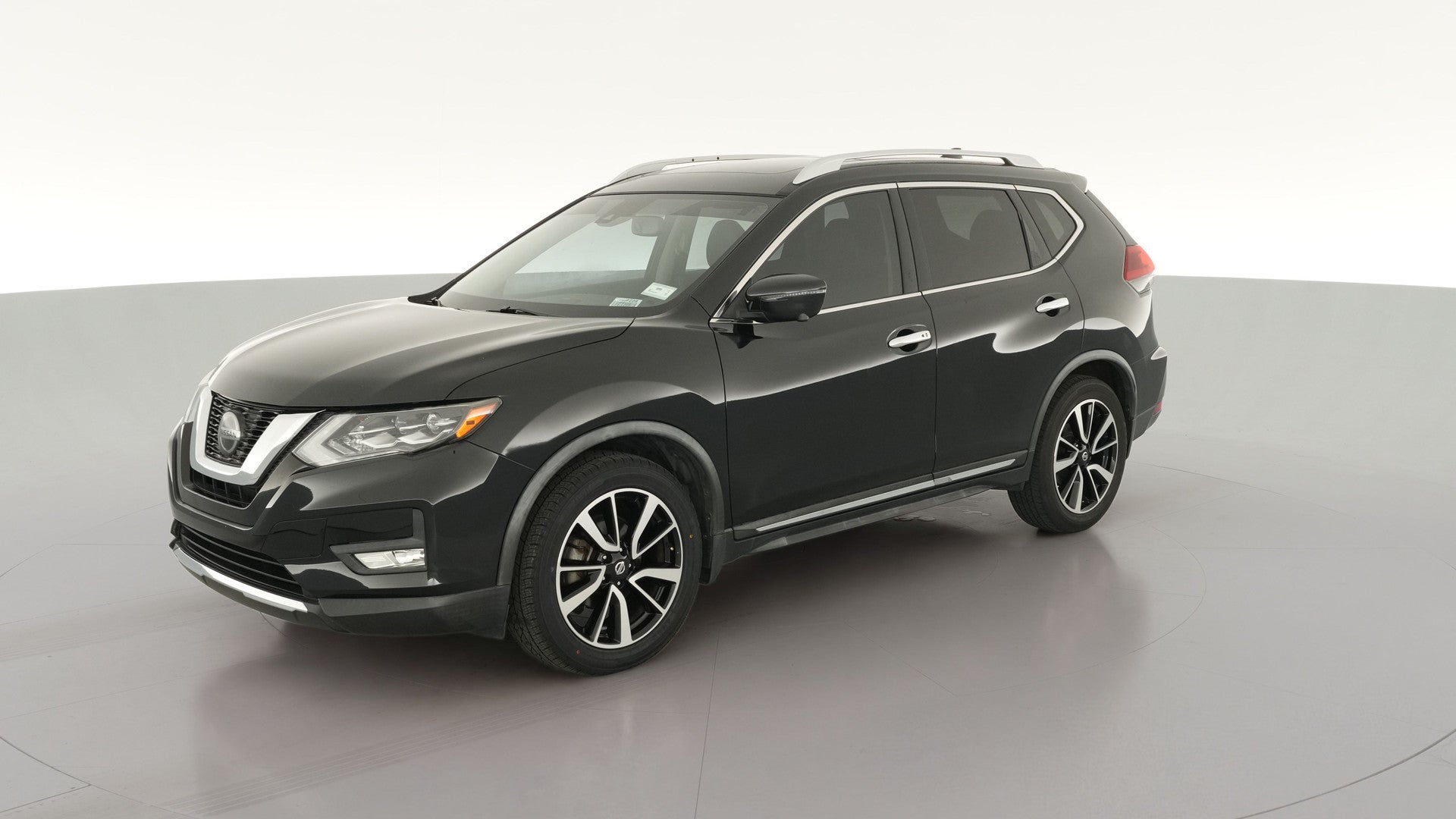 2018 Nissan Rogue vehicle photo